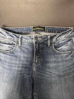 Silver Jeans Medium Blue Straight Leg Women's Jeans